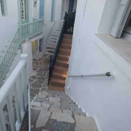 Summer Addicts Home, For The Young At Heart! *